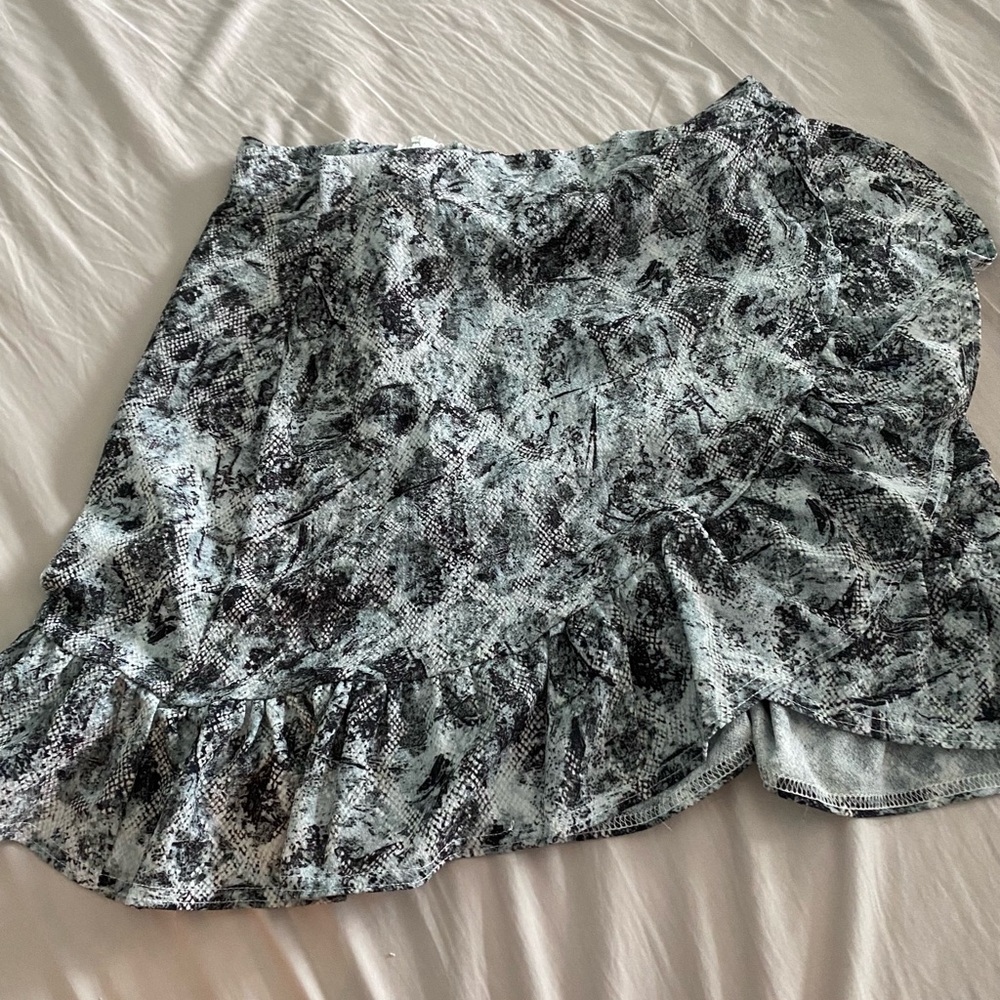 Snake print skirt